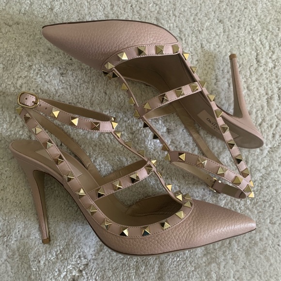valentino rockstud caged pumps